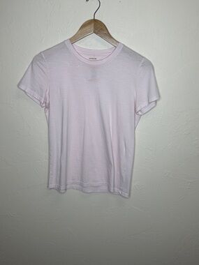 Vince Short Sleeve Crew T-Shirt in Pale Pink